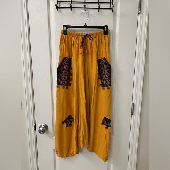 Mustard Yellow with Pink Floral Hobo Tatreez Sherwal Baggy Pants - Picture 15 of 16